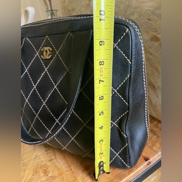 CHANEL Wild Stitch Calfskin Leather Handbag Purse - Picture 12 of 16